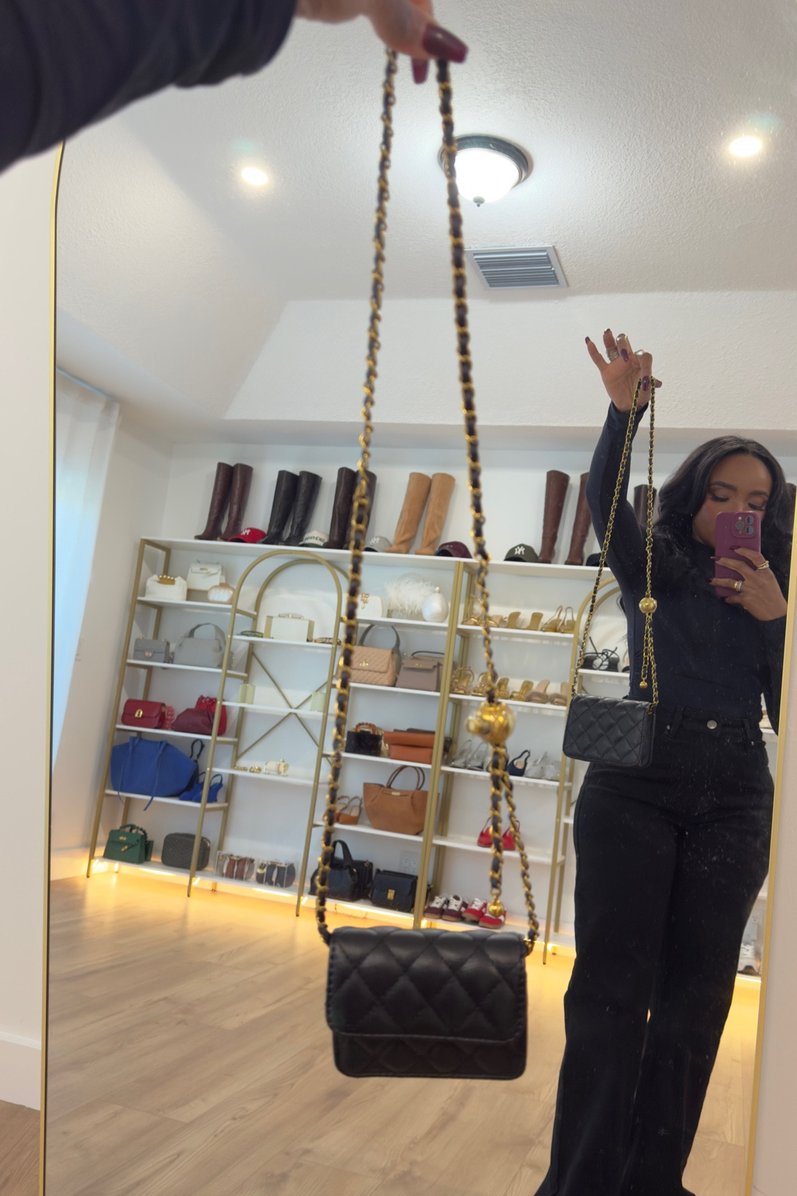 Cutie mini bag I had to buy live the gold details it’s so different 

|•Size small I’m 5’4 | 140lbs | 36D -27 -40  IG & YT: kirasfashionfinds TT: kiraabboud•|

#LTKItBag