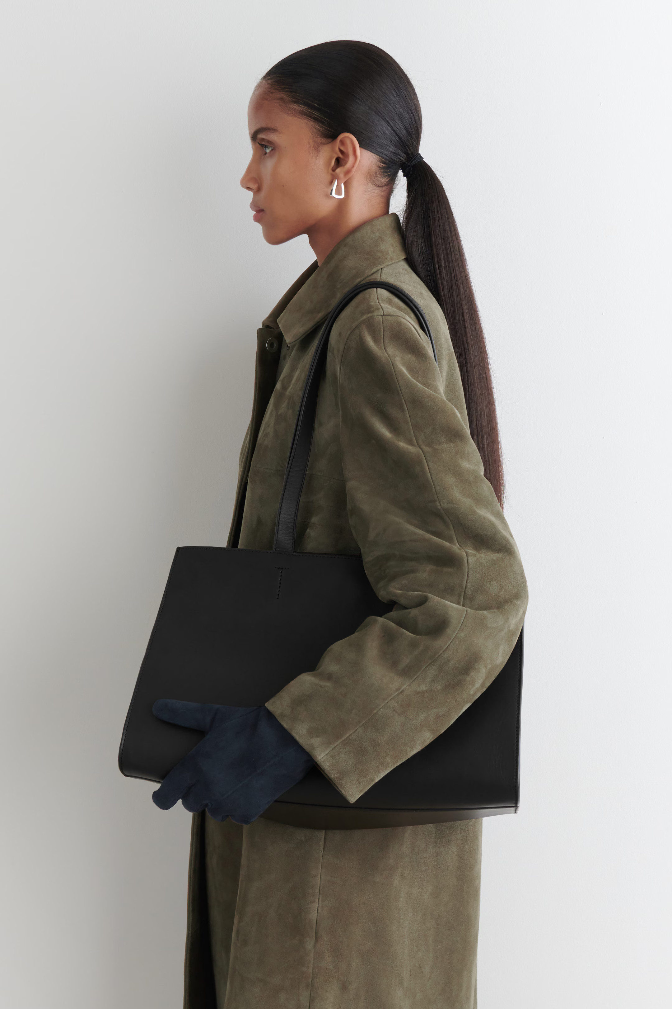 CASHMERE-LINED SUEDE GLOVES - NAVY | COS US | COS (US)