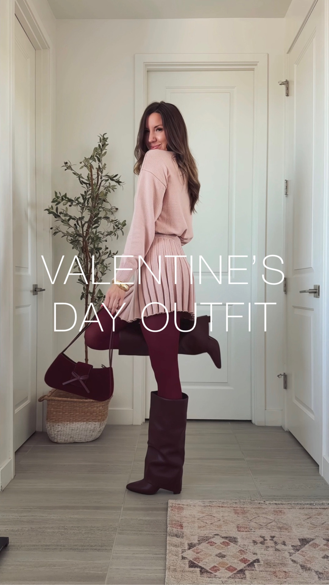 Valentine’s day fit! Maroon and pink never looked so good!👌🏼 Wearing a S, TTS All Amazon, all prime. 

#LTKootd #LTKmomlife #LTKSeasonal