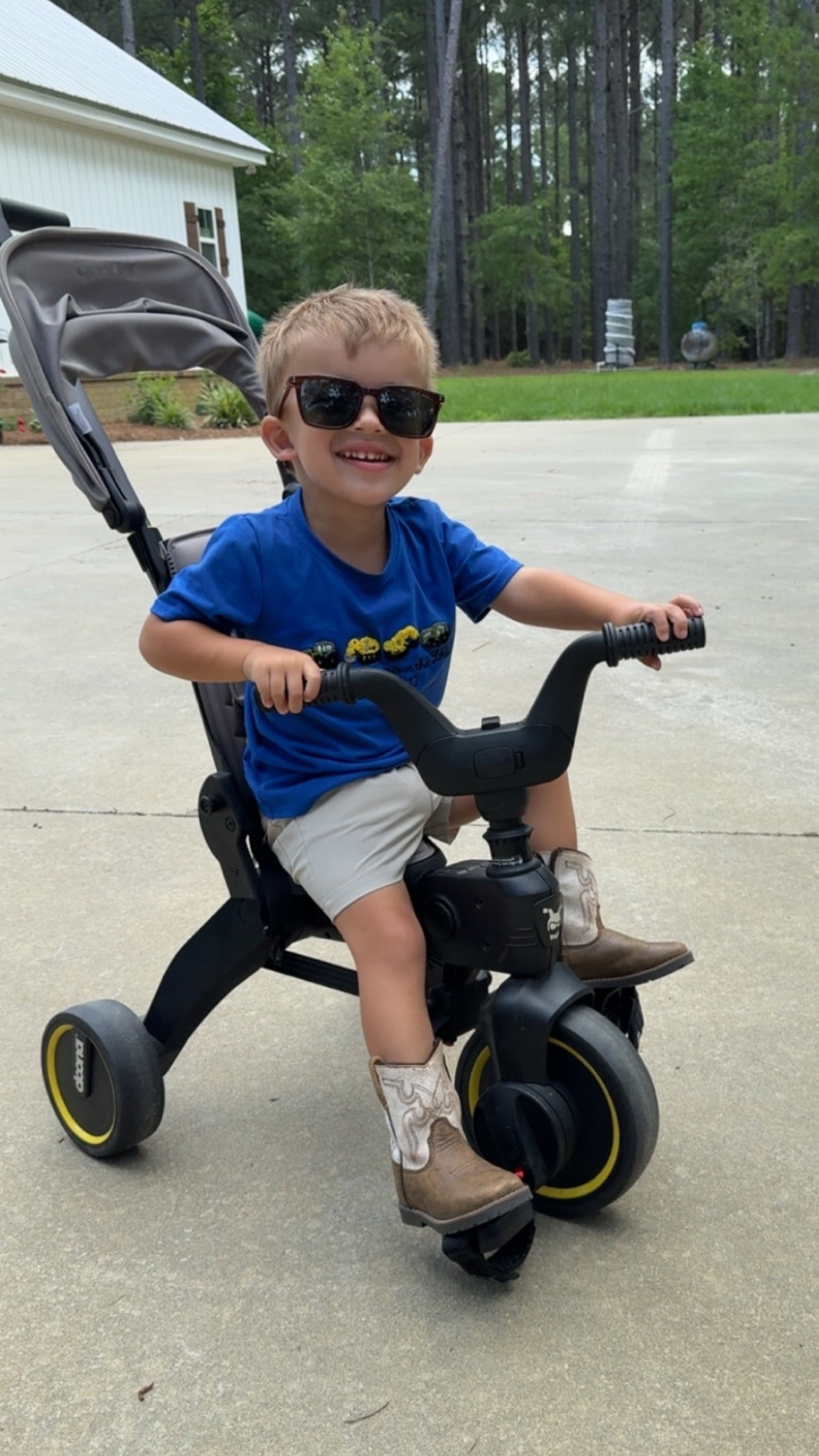 Slade favorite big boy “stroller”

#LTKmomlife #LTKKids #LTKTravel