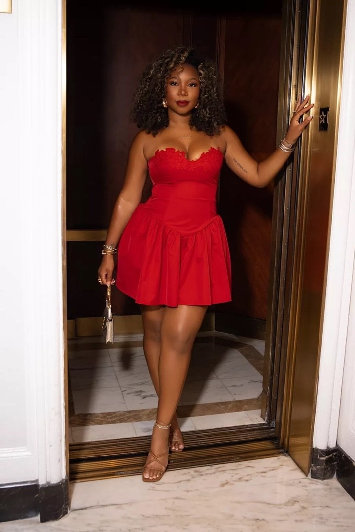 LOVE this dress 5’9 200 lbs wearing a large

#LTKgrwm # LTKootd #LTKTall