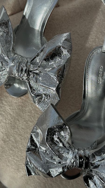 The hero silver shoes 🪩🩶
Metallic heel shoes Mango | Silver heels | Party shoes | Christmas outfit ideas | Ankle strap sandals | Kitten heels | Bow heels 

#LTKshoecrush #LTKparties #LTKSeasonal