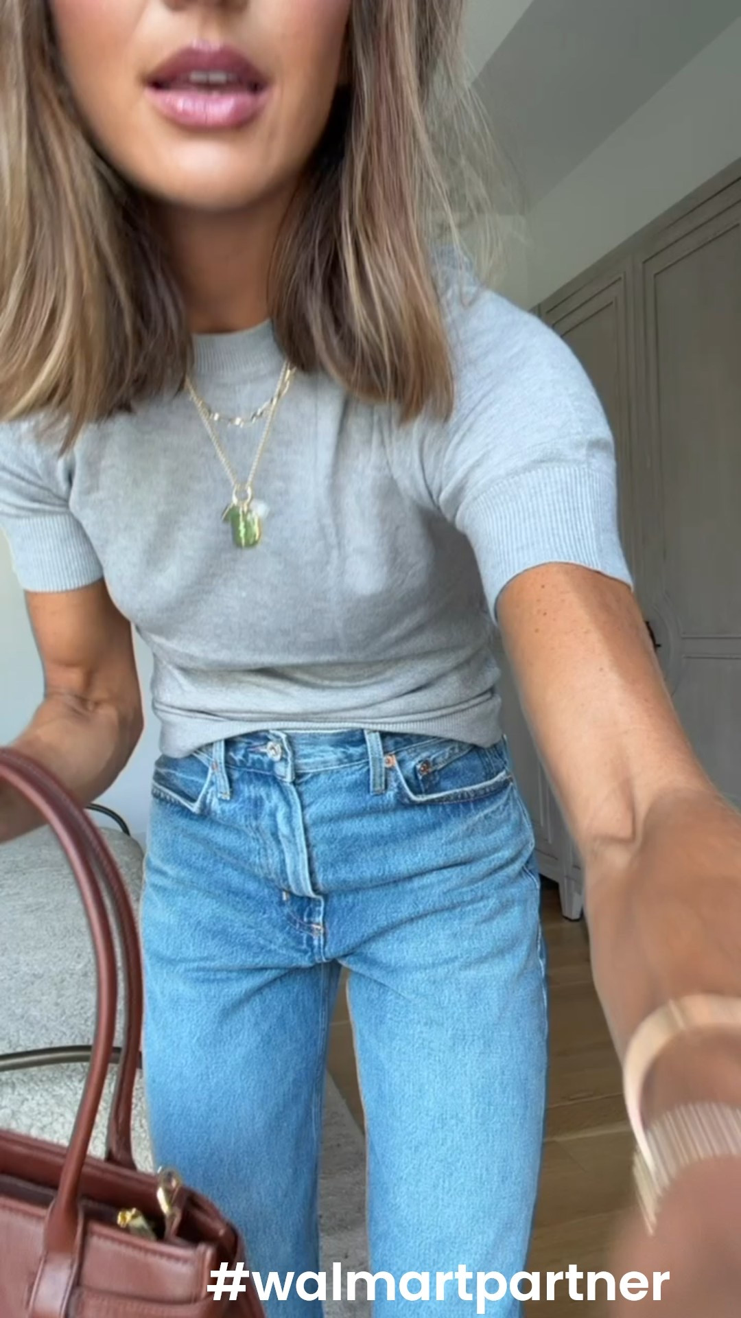 such a stunning bag for fall and it’s under $30! 🙌🏼 @walmartfashion #walmartpartner #walmartfashion

#LTKFindsUnder50