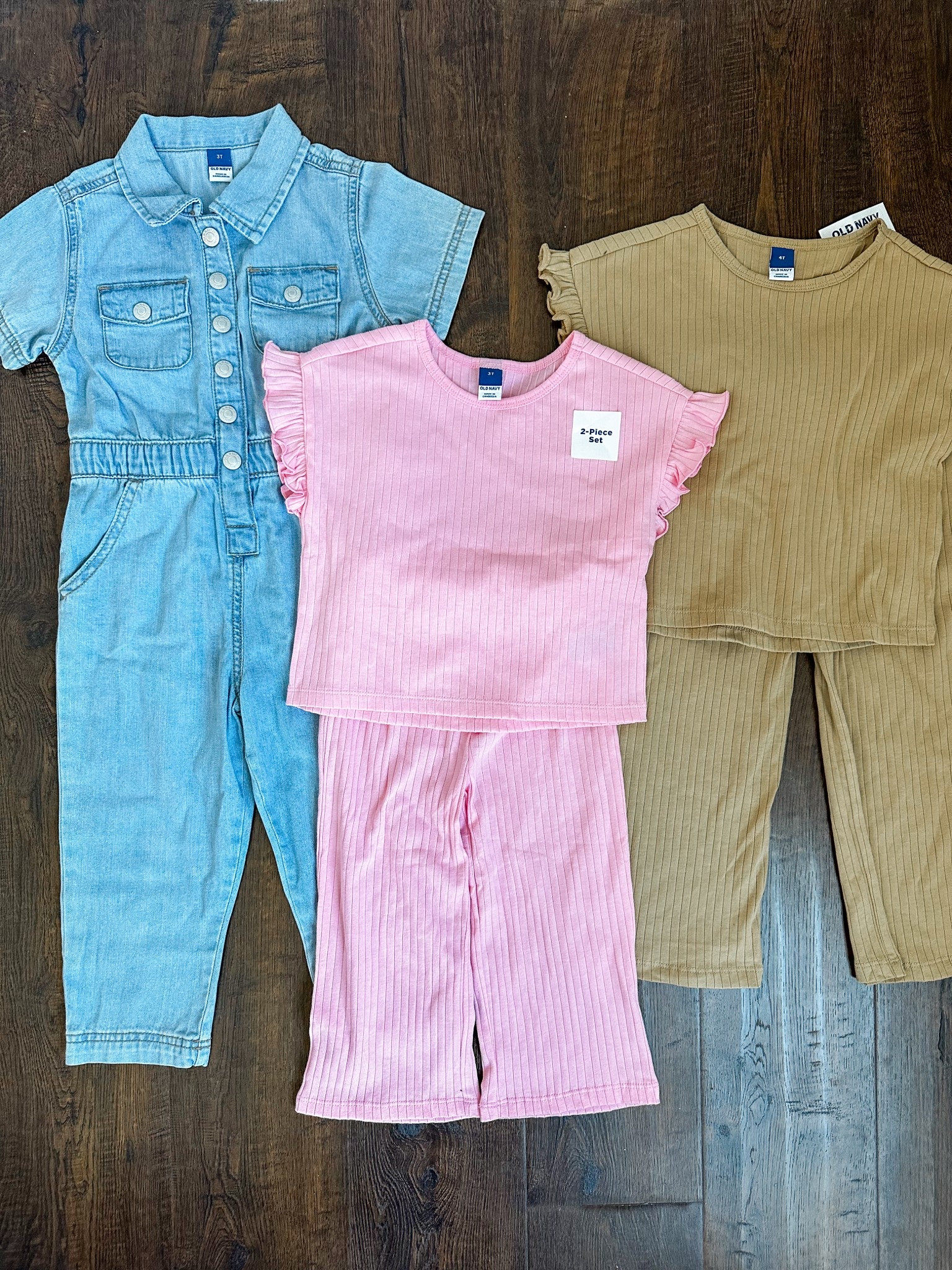 How adorable are these sets?! The ribbed-knit sets are currently 50% off! The long utility jumpsuit is only available in-store — but they have a short option available online! 

Toddler Style | Toddler Clothes | Girl Mom | Motherhood | Toddlerhood | Toddler OOTD | Little Style 

#LTKKids #LTKFamily #LTKSaleAlert