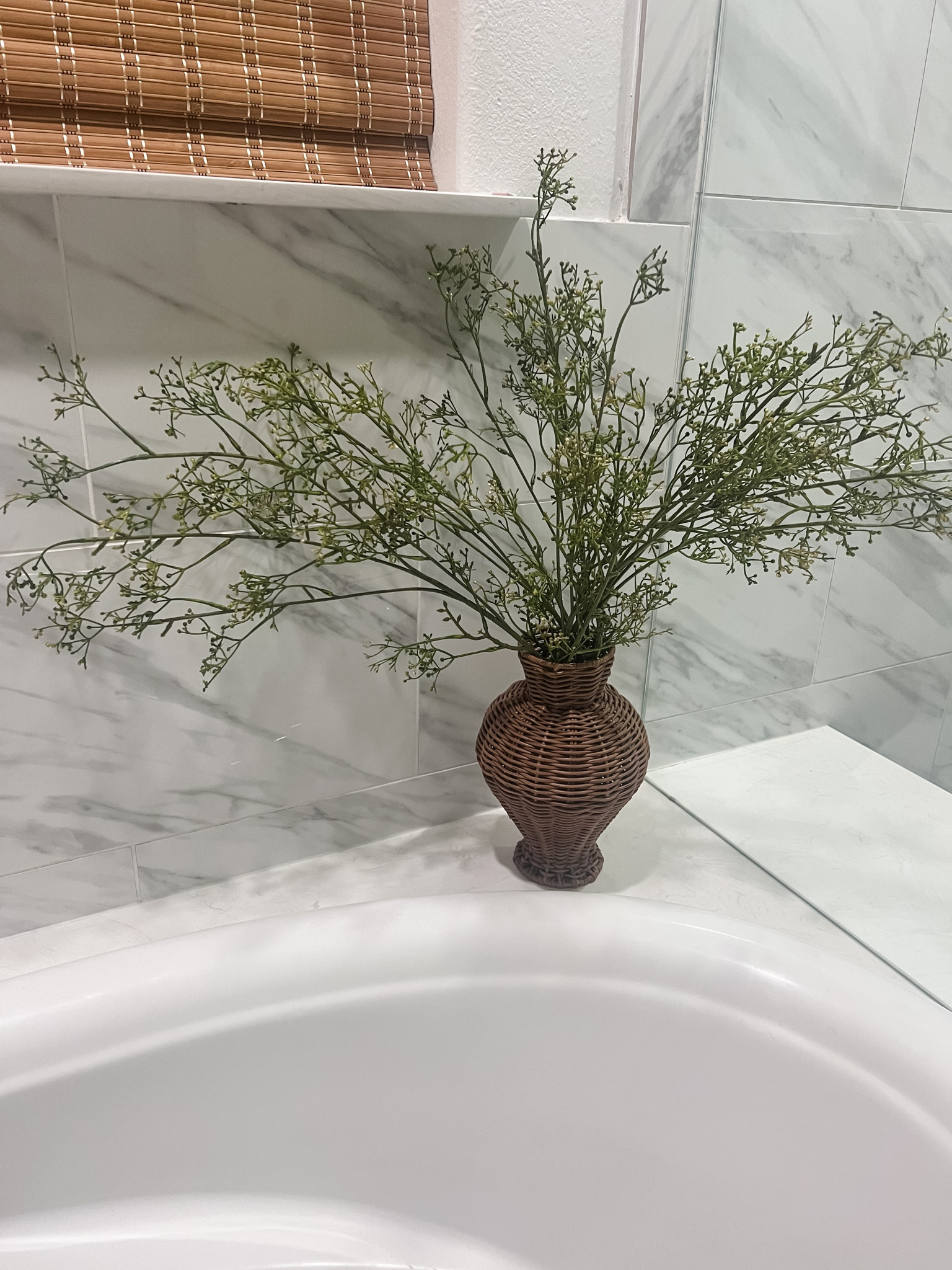 $6 Walmart stems! 1 bundle includes 3 stems (I’m using 2 bundles here for a fuller look) 

#LTKfindsunder50 #LTKSeasonal #LTKhome