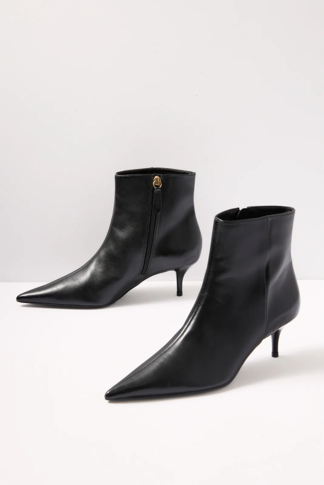 Mikki Mid Heel Bootie | Evereve