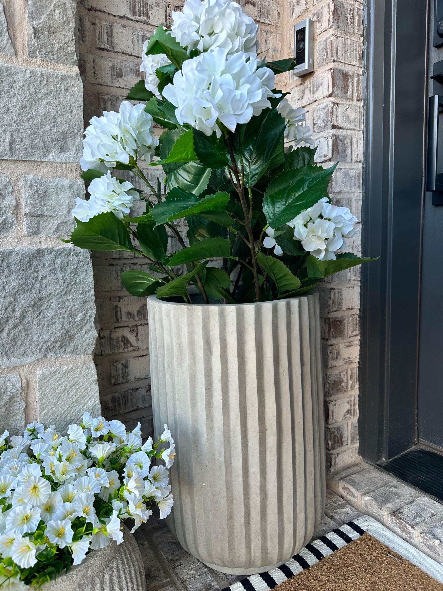 My favorite faux flowers 

#LTKHome