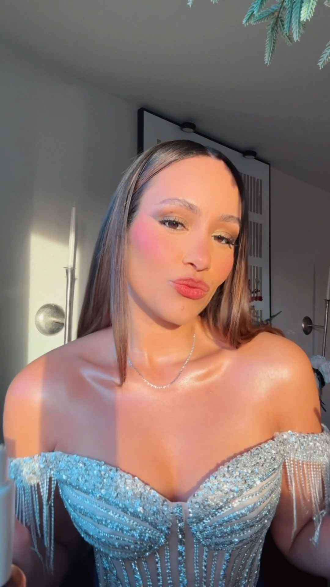 Glow baby glow ✨

#LTKGiftGuide #LTKHoliday #LTKBeauty