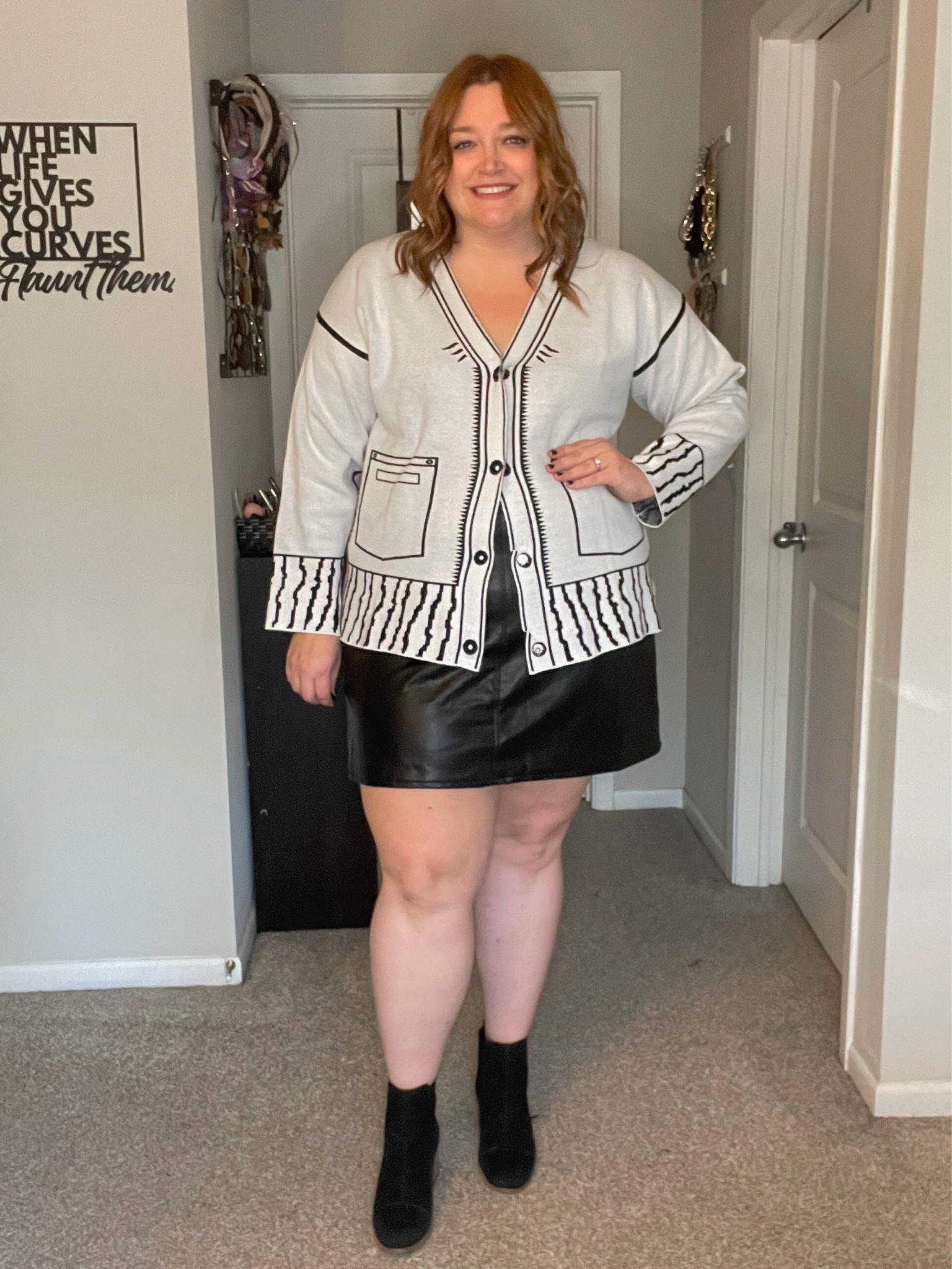 Code tarajaneQ4 to save at SHEIN

#LTKMidsize #LTKPlusSize #LTKFindsUnder50