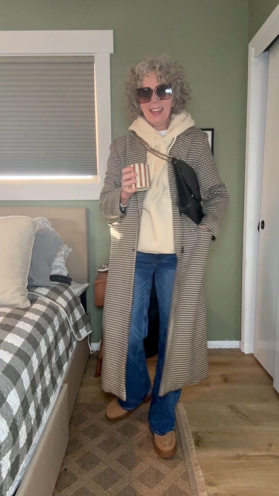 I’m in a size 27 Atlantic blue jeans
Shoes are tts
Size M sweatsuit just wearing the sweatshirt here 
Coat is older 