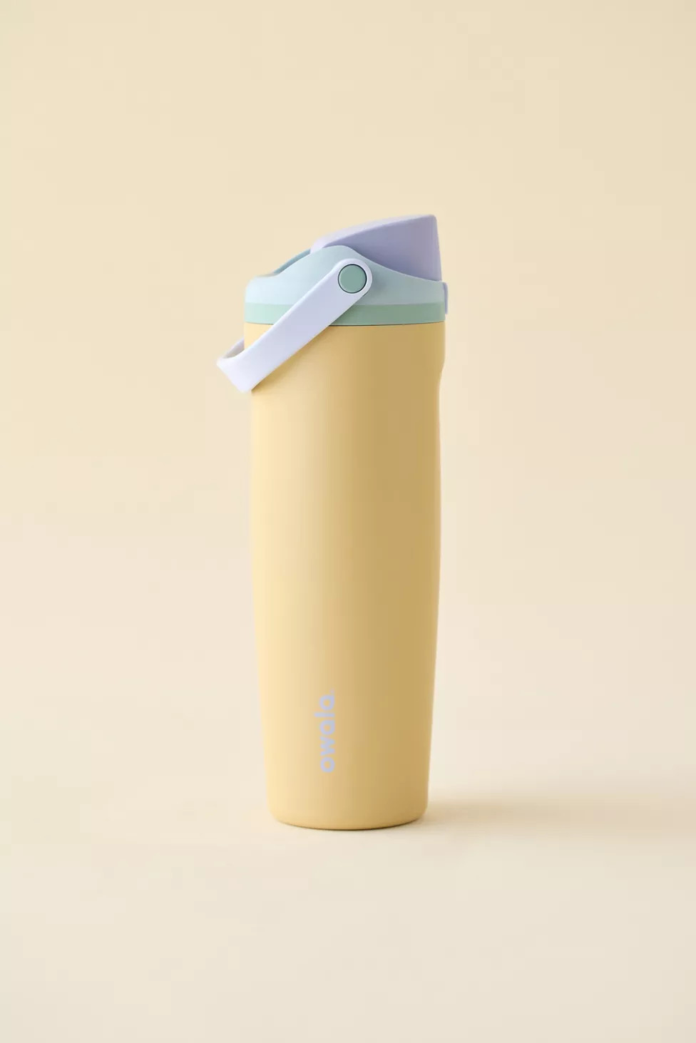 Owala FreeSip® Sway 30 oz Water Bottle | Urban Outfitters (US and RoW)