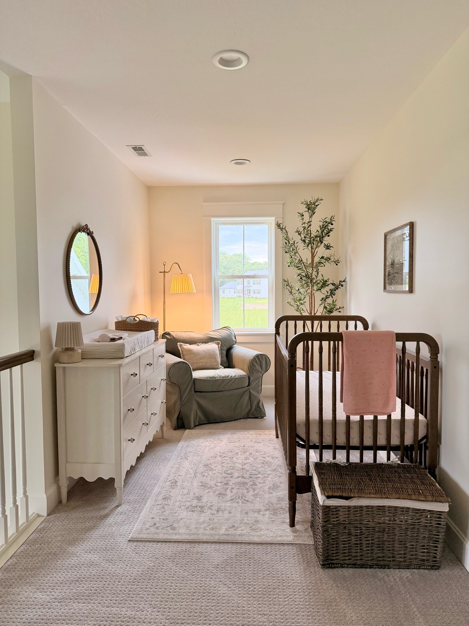 Baby girl’s nursery reveal🩷🍼👶🏼

#LTKmomlife #LTKBaby #LTKHome