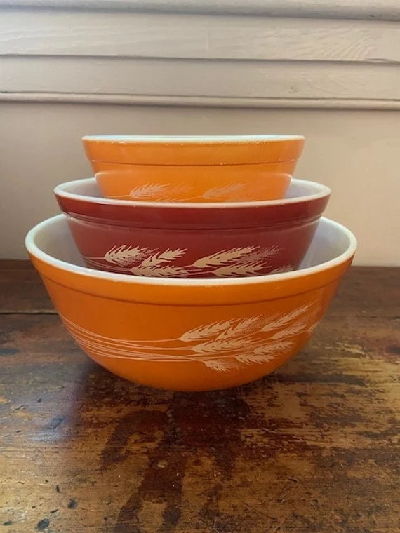 Pyrex Autumn Harvest Set of 3 Mixing Bowls | Etsy (US)