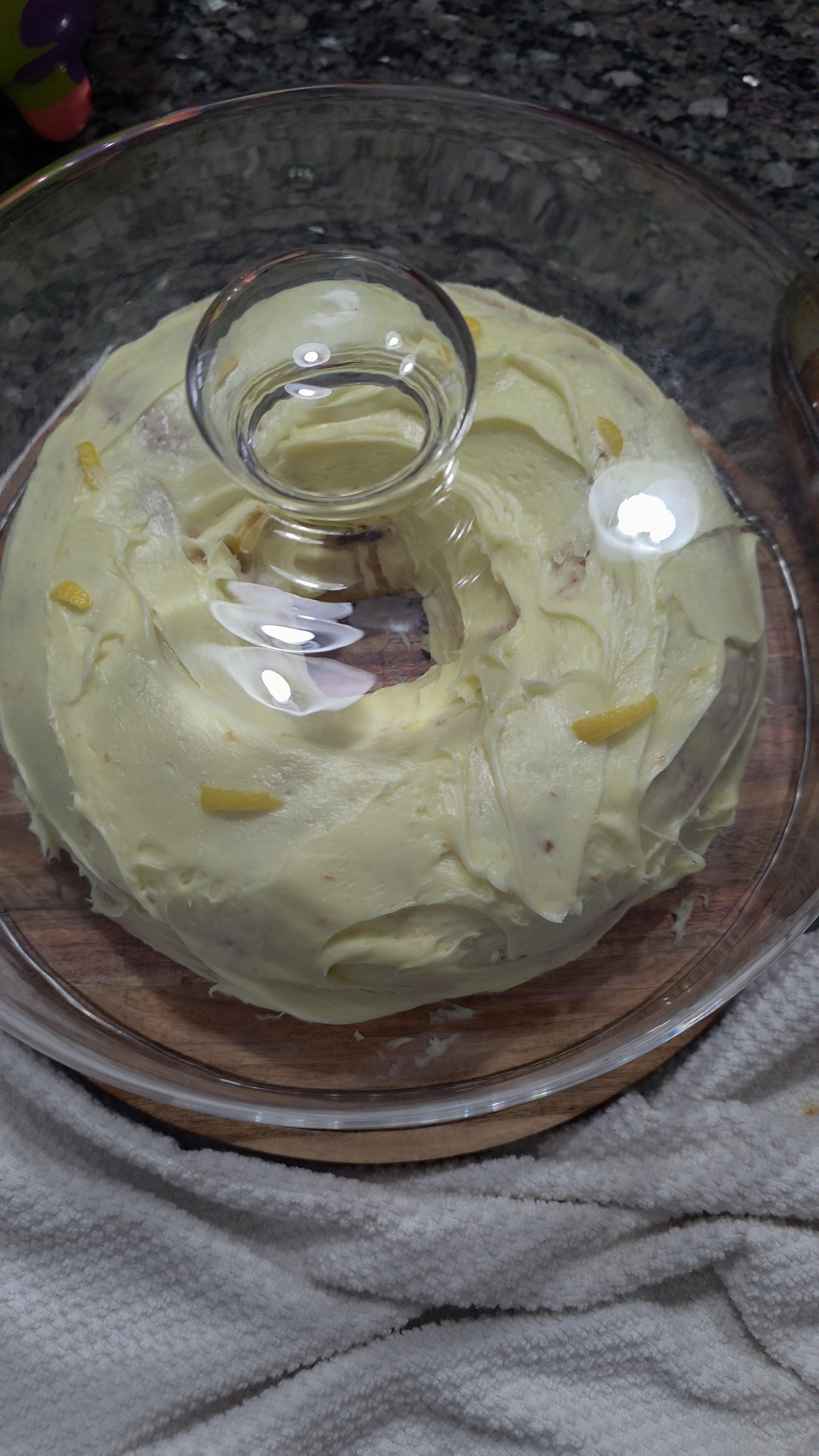 Baking makes me happy and so does this cake stand.

#LTKmomlife