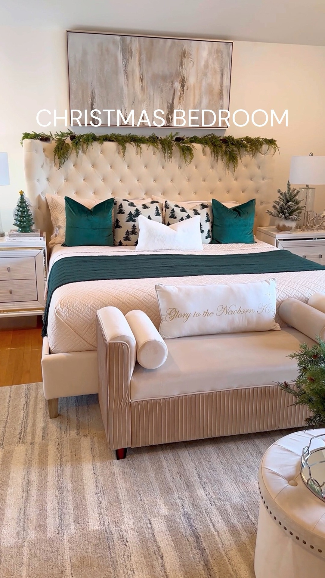 Christmas bedroom inspo🎄🌲🥰

#LTKHoliday #LTKHome #LTKSeasonal