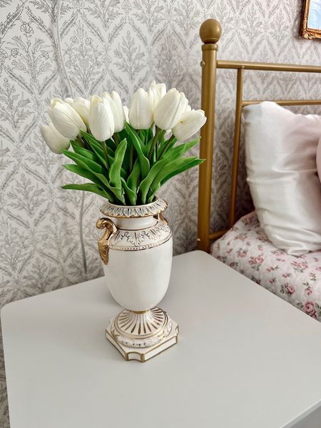 my younger daughters recent bedroom redone!! I’m loving these side tables with the small details of the tulips that go with the fun wallpaper!

#LTKHome #LTKStyleTip #LTKFindsUnder100