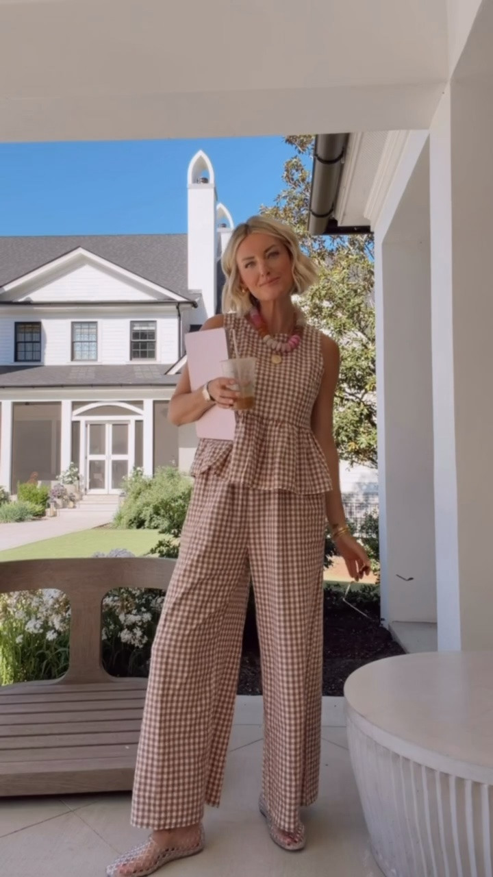 I’ve been so impressed with this Amazon gingham brown pant set! Definitely worth grabbing! So many ways to mix and match this and so easy to throw on and go. Wearing M

Loverly grey, Amazon fashion finds, gingham set, affordable style outfit, everyday matching set, versatile staple wardrobe

#LTKSeasonal #LTKootd #LTKWorkwear