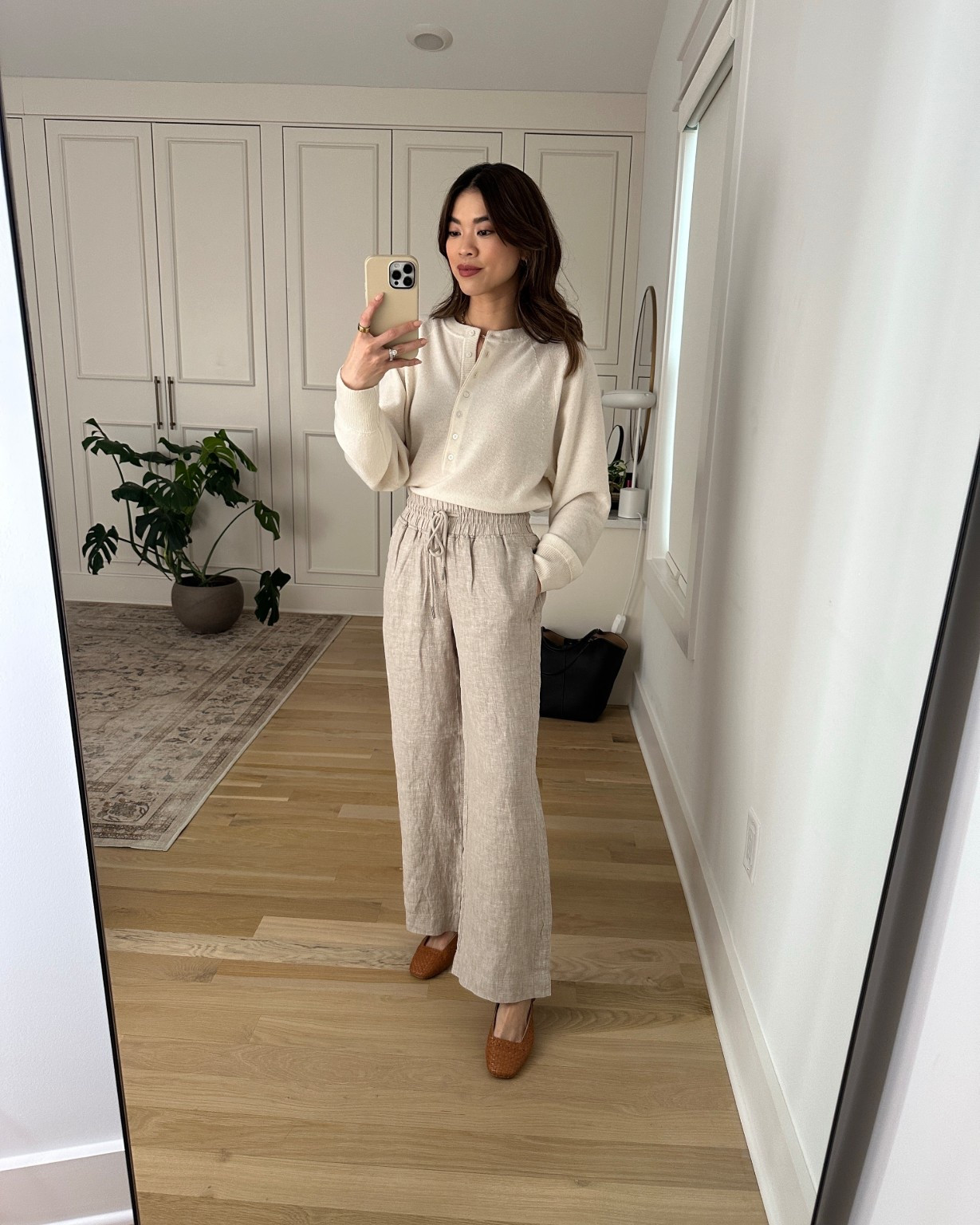 Sizing info: 
•pants size XS in 28in inseam in flax
•sweater size XS
@Quince 

petite fashion, get dressed with me, outfit inspiration, ootd, nashville outfit, Nashville influencer, petite style, vacation style, casual outfits, mom style, petite pants, spring outfits, spring outfit info, spring pants, spring outfit idea, spring top, spring sweater, spring shoes, linen pants, quince, quince sweater 

 

#LTKootd #LTKSeasonal #LTKPetite