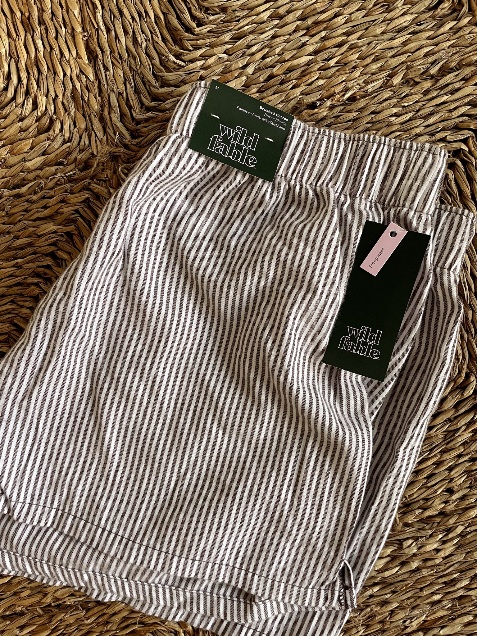Comfiest fall lounge shorts with the sweetest brown stripes!🤎🤍

#LTKFindsUnder100 #LTKPetite #LTKFindsUnder50