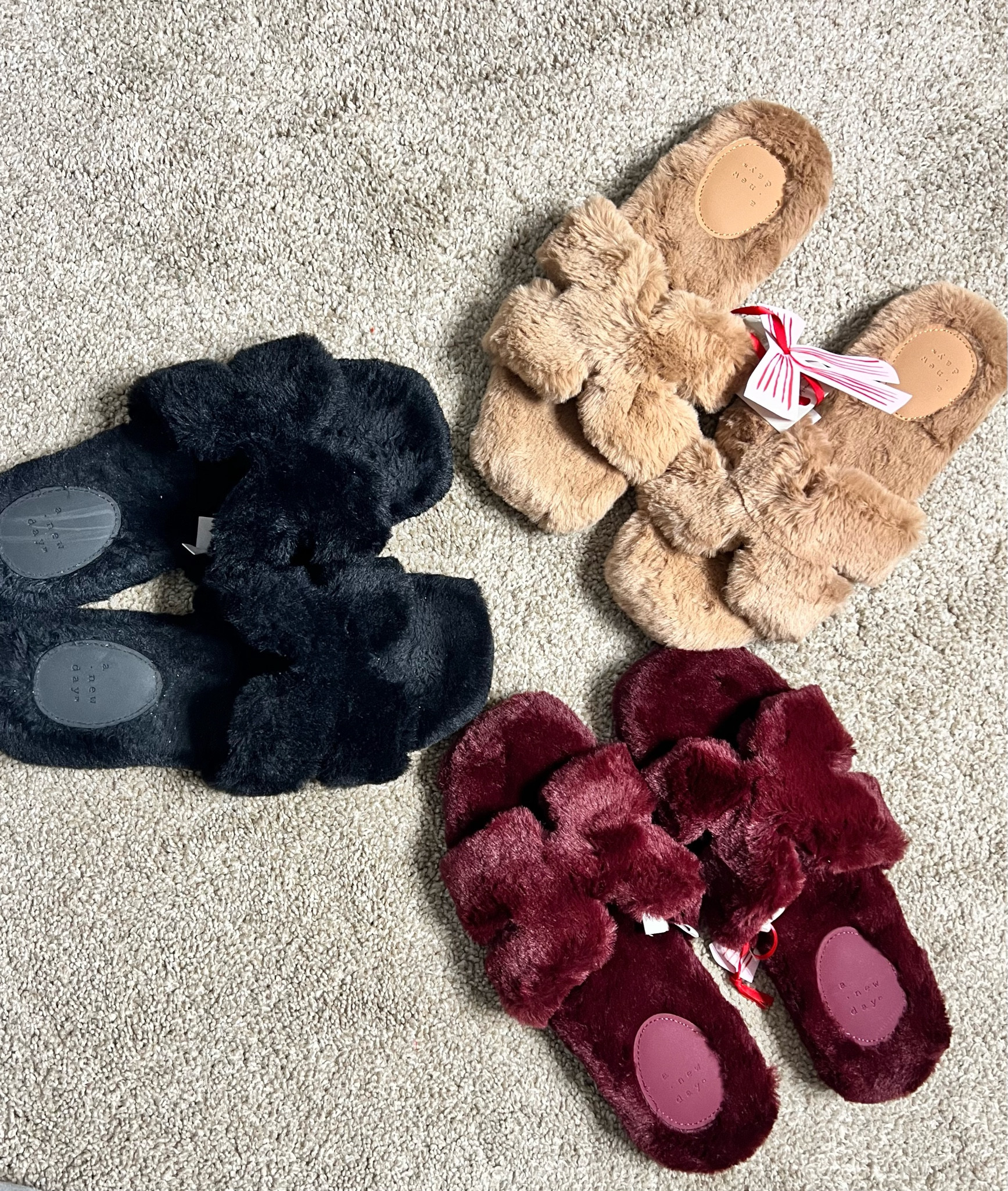 The cutest and coziest slippers! Make the perfect gift and ON SALE! 

#LTKCyberWeek #LTKHoliday #LTKGiftGuide