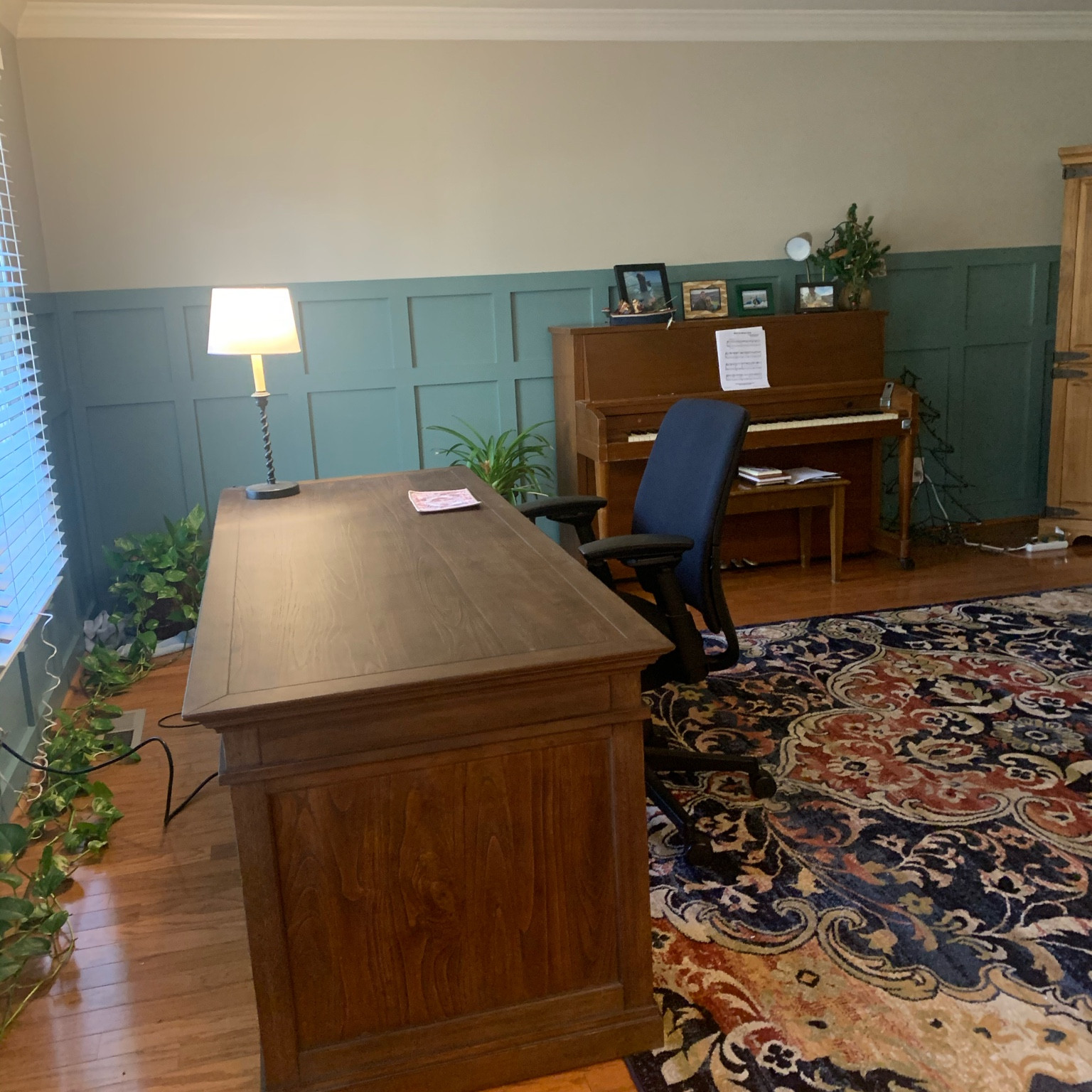 What was once an empty room became a home office. This was such a fun project to work on! It now looks like a half playroom / half office, but it is still such a great space. Next, I would love to add a wallpaper above the wainscoting! 
•
•
 #kristieincarolina #liketkit #style #shopthepost 
#rewardstylebloggers #southern #southernstyle #interiordesign #interiordecorating #virtualdesign #homeoffice 



#LTKHome #LTKFindsUnder100 #LTKStyleTip