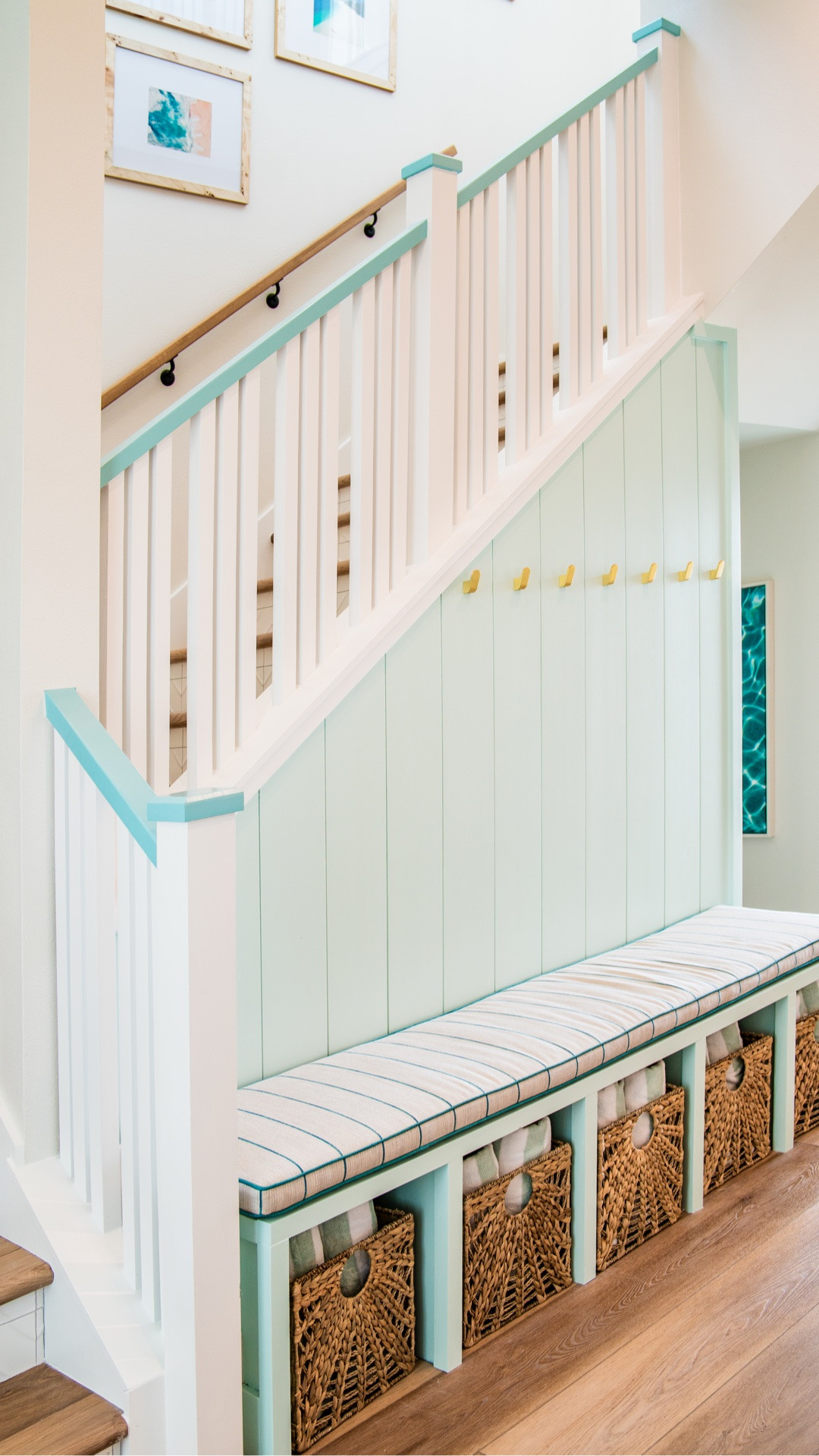 An entry that does the absolute most, and we mean that as a compliment. 🌊🌴

Towels, sand, shoes, + drinks ✨ all of it handled at The Beach Lah project before you're three steps in! 

Save this for entry way for inspo when you need it!

#LTKdayinmylife #LTKHome #LTKSeasonal