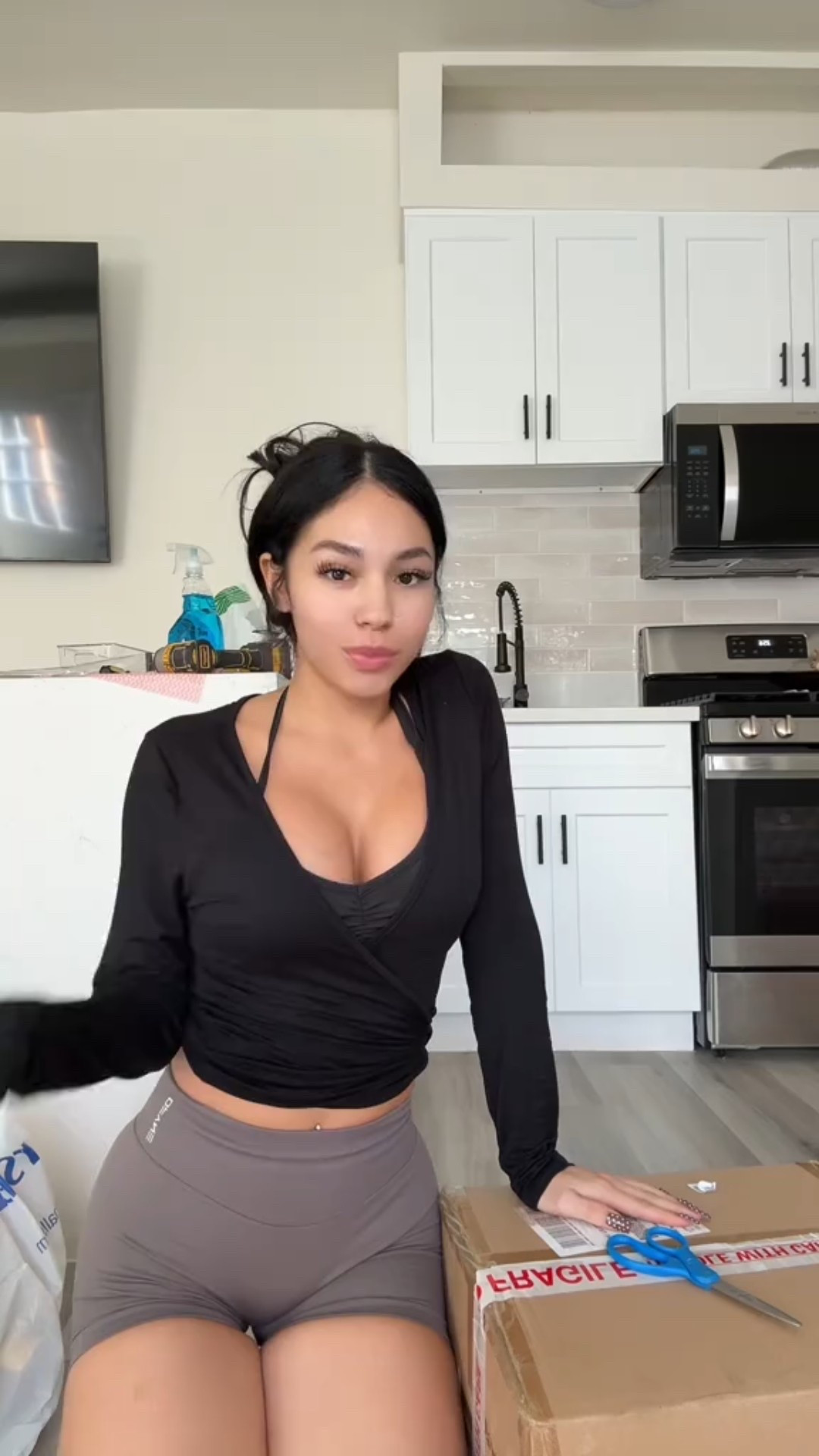 New Home, Kitchen, Dinnerware Set, Pink Plates, Girly House

#LTKActive #LTKHome #LTKStyleTip