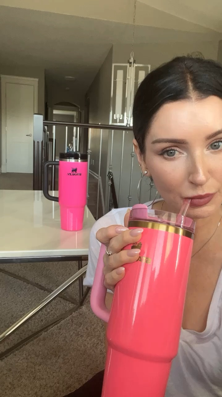 Stanley is my fave 🩷

#LTKVideo #LTKBeauty #LTKOver40