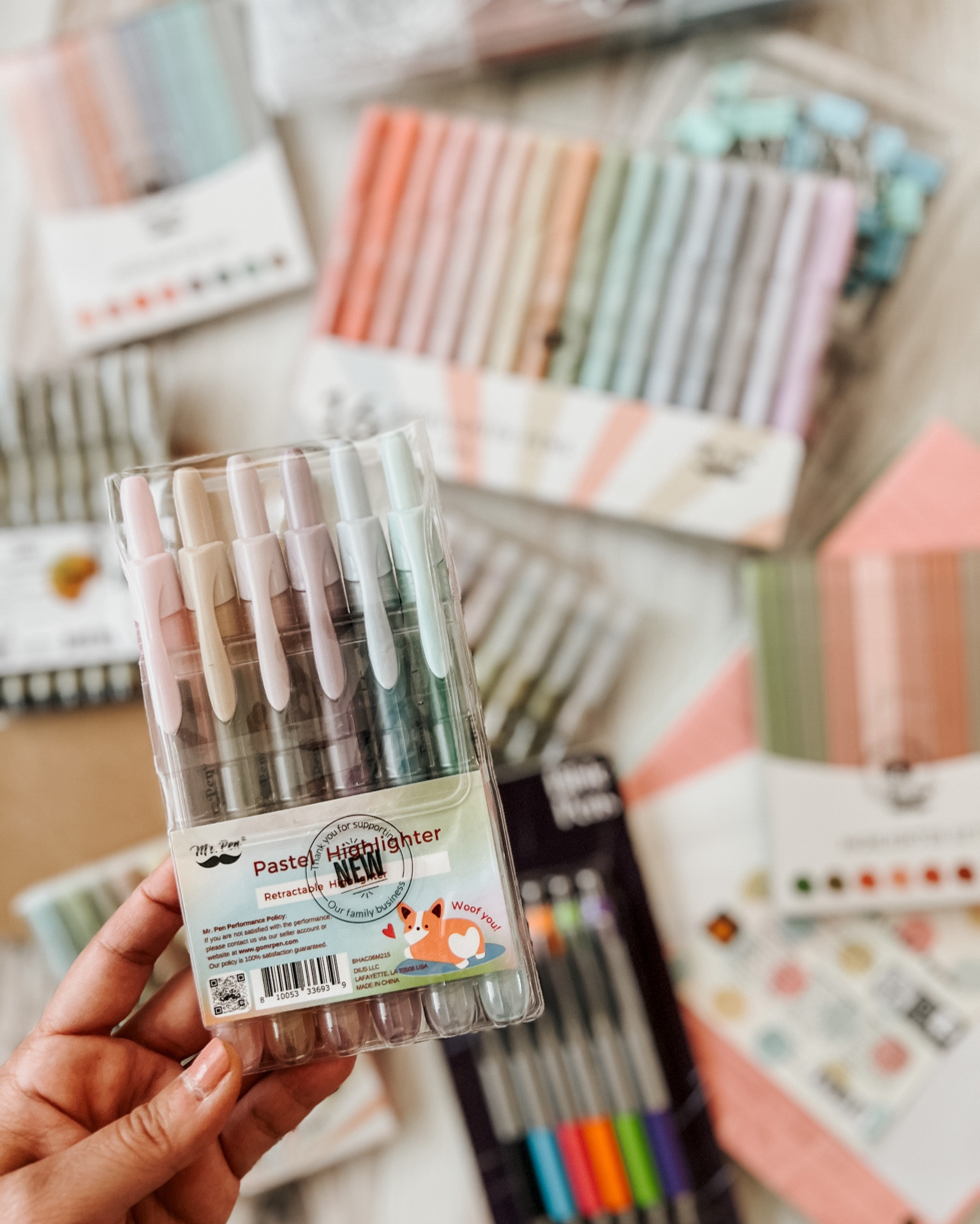 These dual tip highighters are so great in my planner or Bible. :)