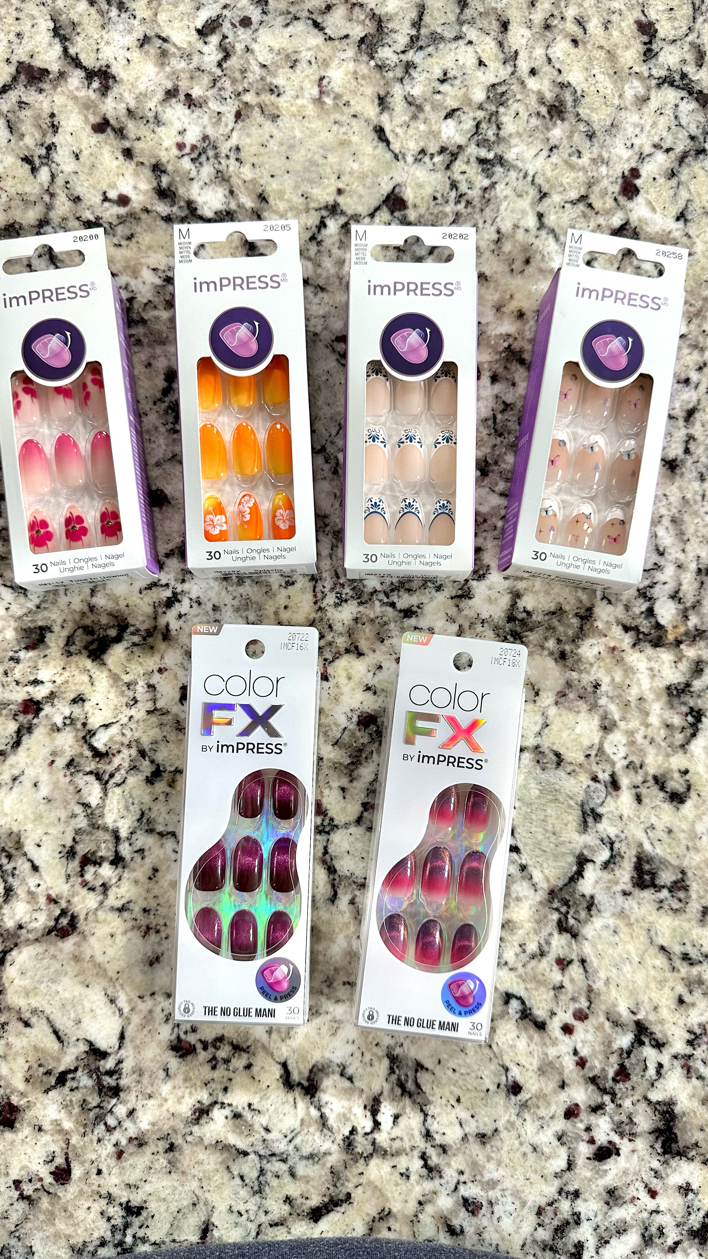Summer Nails | Impress
press on nails! 

Summer Essentials | Butterfly | beach vibes | Colorfx | splashy | 