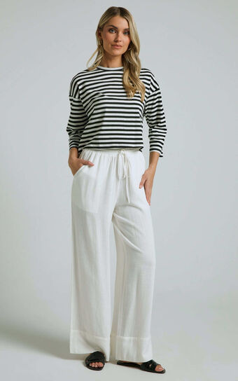 Ari Top - Crew Neck 3/4 Sleeve T-shirt in Black and white stripe | Showpo (ANZ)