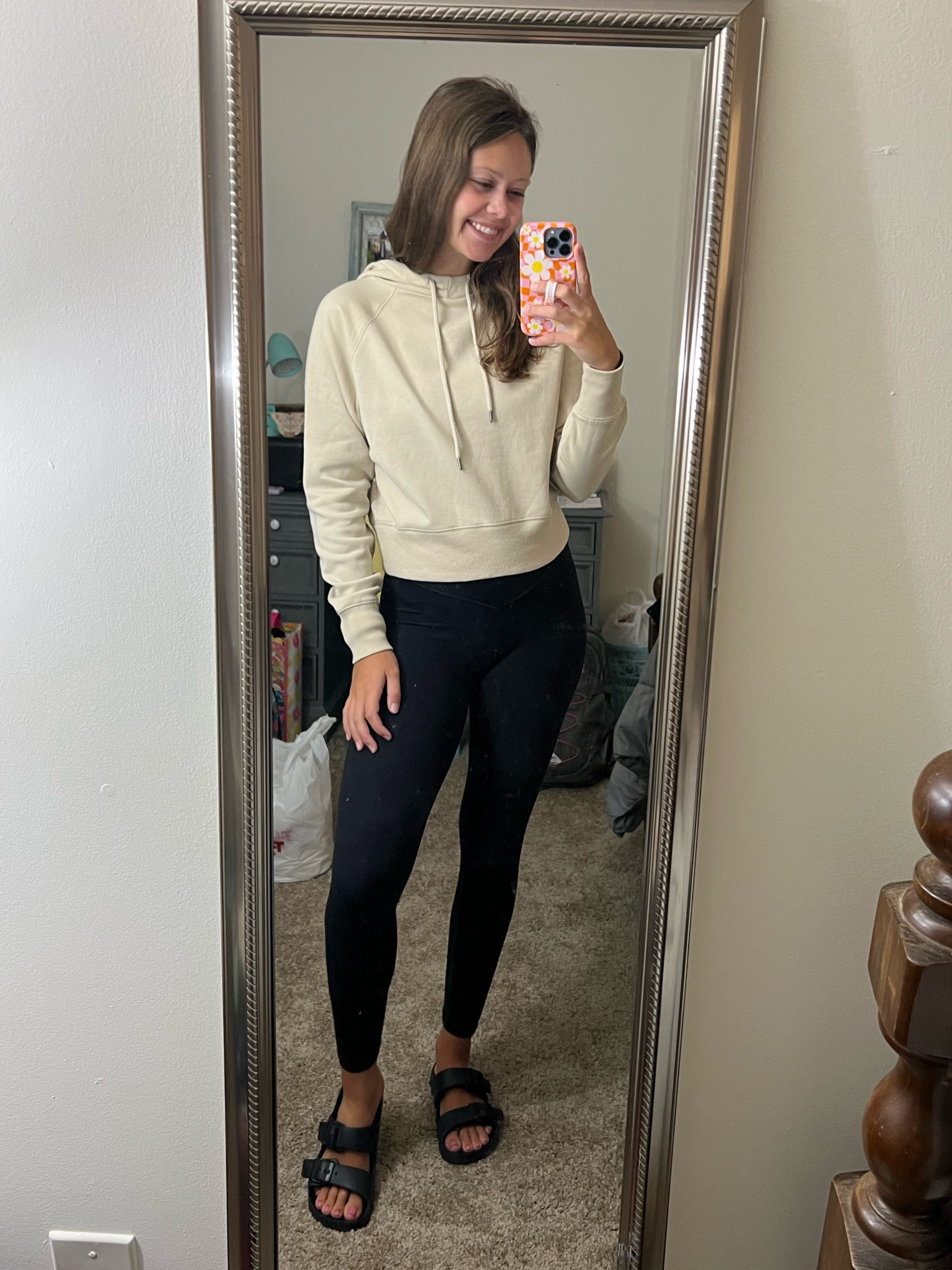 Target cropped sweatshirt

#LTKSeasonal #LTKunder50 #LTKstyletip