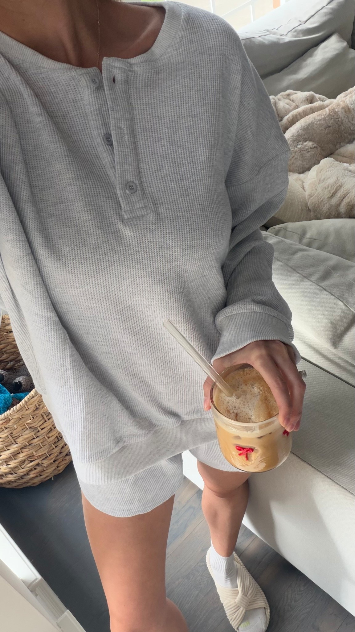 Cozy waffle knit lounge set!! Size M. Nursing friendly! 

#LTKmomlife #LTKootd #LTKgrwm