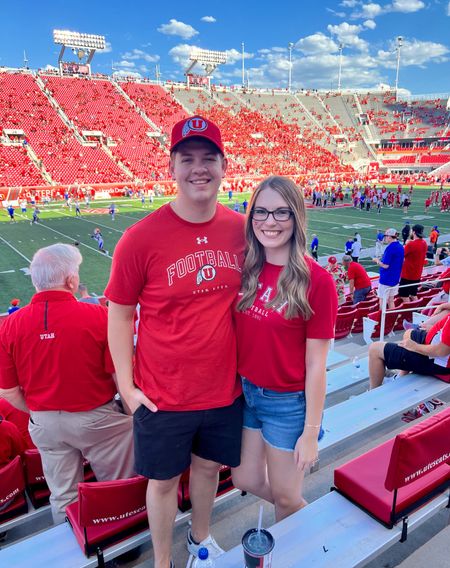 What I’d wear to a football game❤️🙌🏼

Game Day Outfits | College Game Day Outfit Inspo | Football Game Outfits

#LTKfindsunder100 #LTKstyletip #LTKmidsize