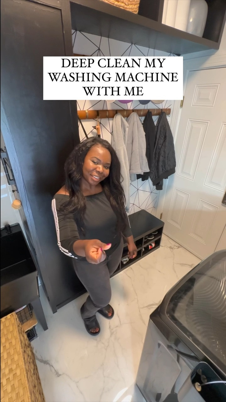 Laundry room deep cleaning with me ⬇️ #laundryroom #washingmachine #cleanwithme

#LTKHoliday #LTKGiftGuide #LTKSeasonal