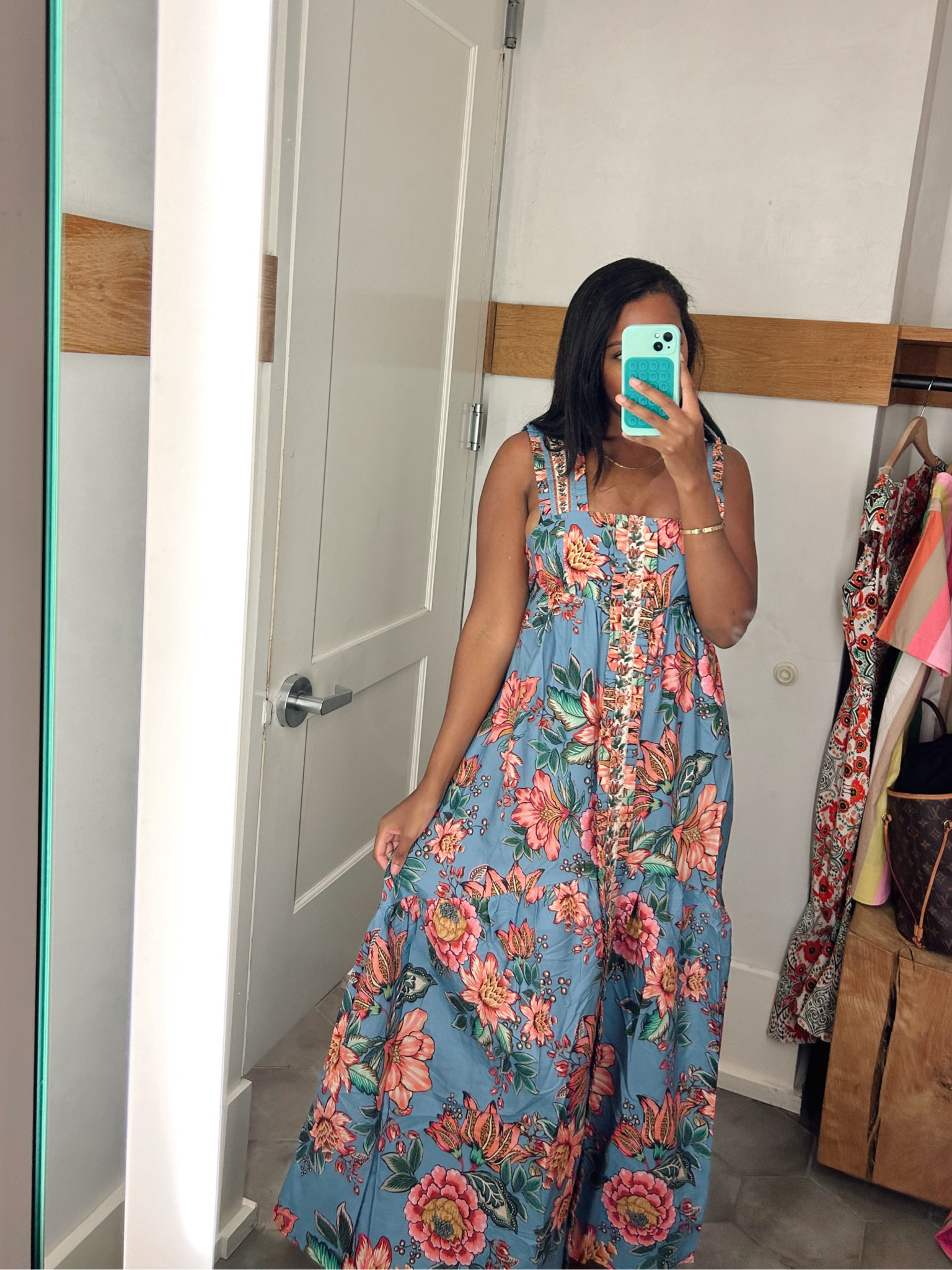 Colorful dress #vacationoutfit

#LTKtravel #LTKSpringSale #LTKstyletip