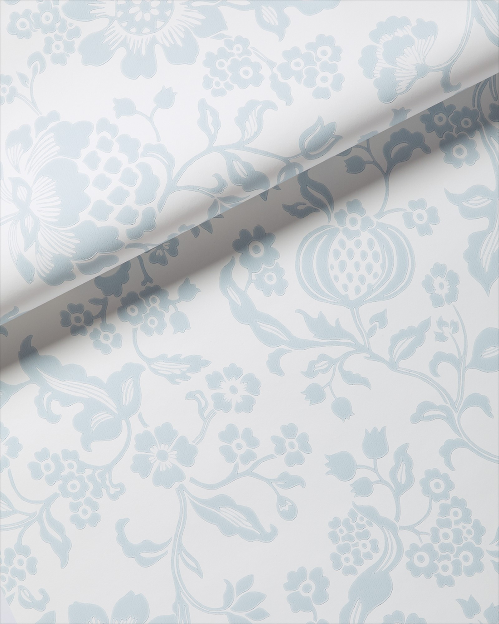 Claremont Wallpaper | Serena and Lily