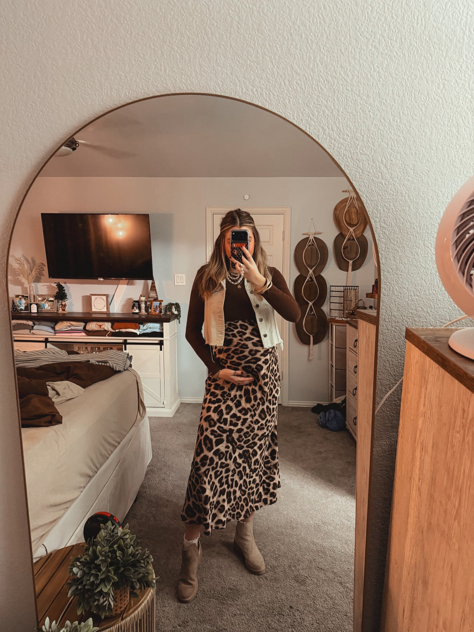 Maternity outfit inspo. Work outfit. Ootd. Maxi skirt and bodysuit with jean vest

#LTKBump #LTKootd #LTKWorkwear