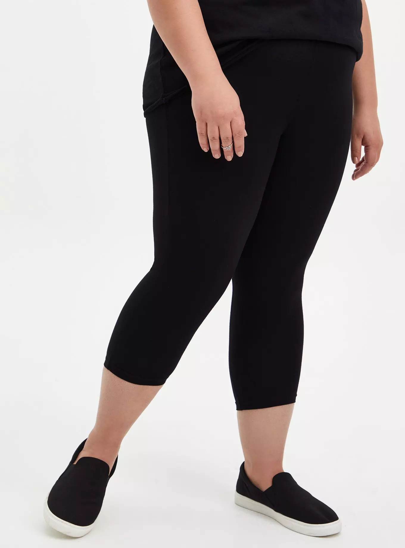 Capri Legging | Torrid (US & Canada)