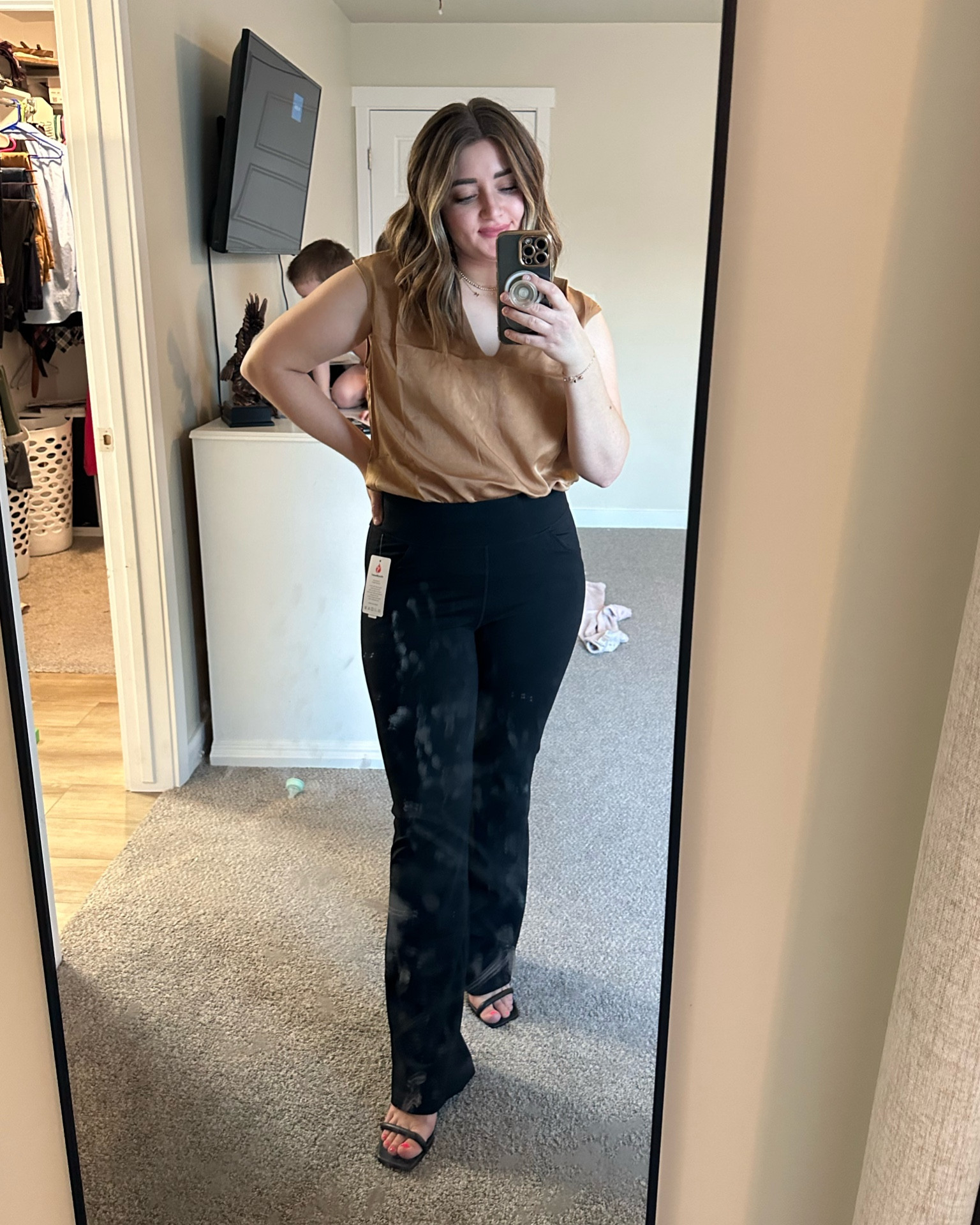 Wearing a large in the pants and a medium in the top.

#LTKtravel #LTKfindsunder50 #LTKworkwear