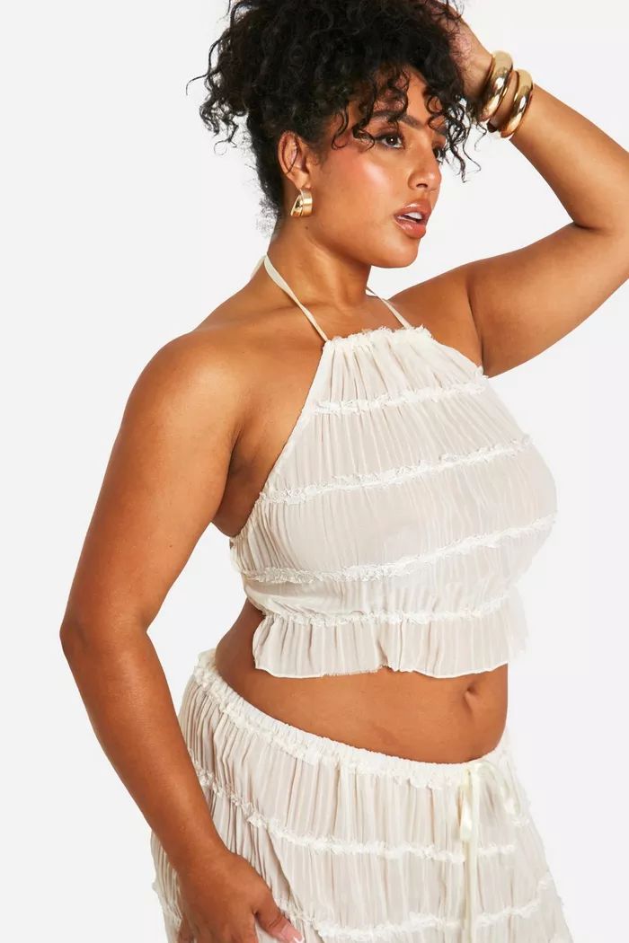 Plus Halter Shirred Top | boohoo (US & Canada)