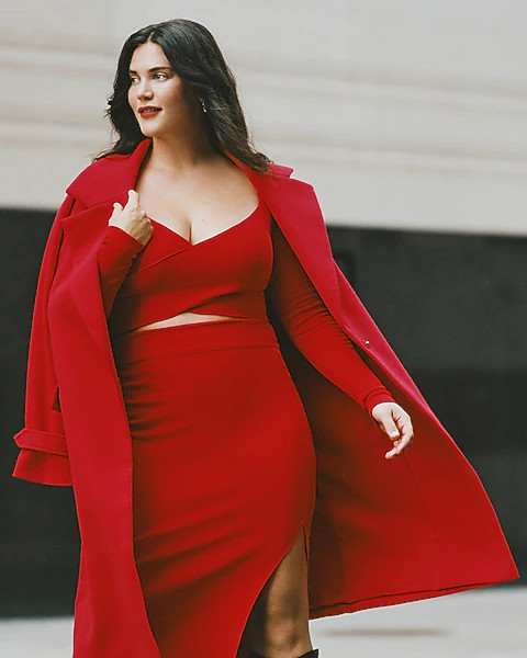 Body Contour Wrap Front Cropped Sweater | Express