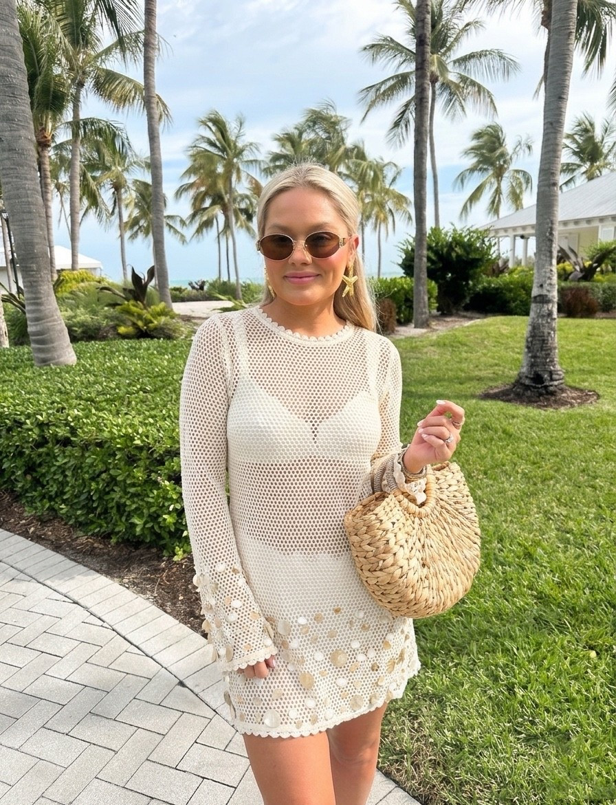 Wearing size small 🐚☀️🧴

#LTKSwim #LTKootd #LTKTravel