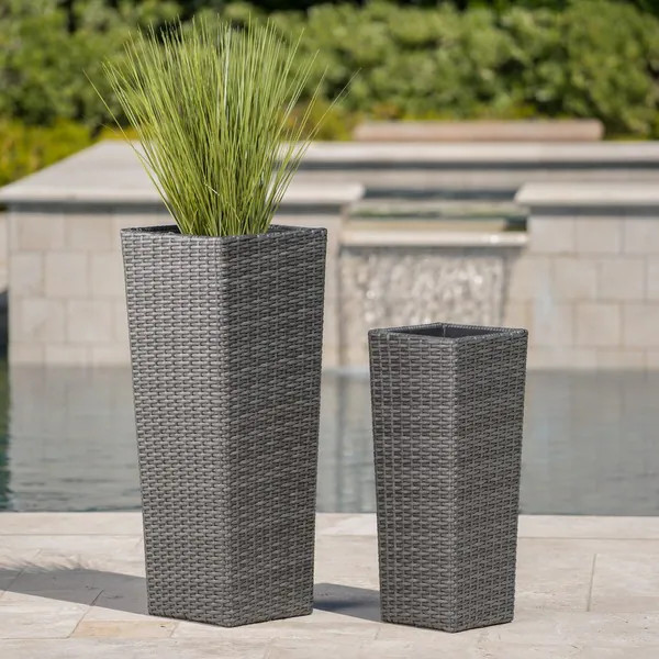 Everest Outdoor Wicker Flower Pot (Set of 2) by Christopher Knight Home | Bed Bath & Beyond