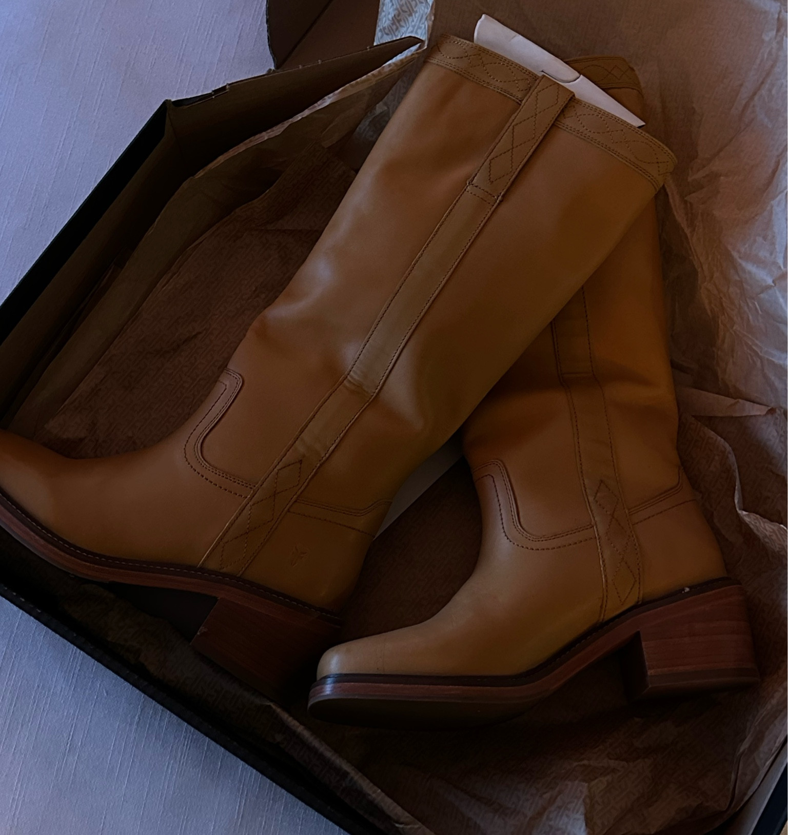 Boots of the season 🤎 

#LTKSeasonal #LTKOver40 #LTKGiftGuide