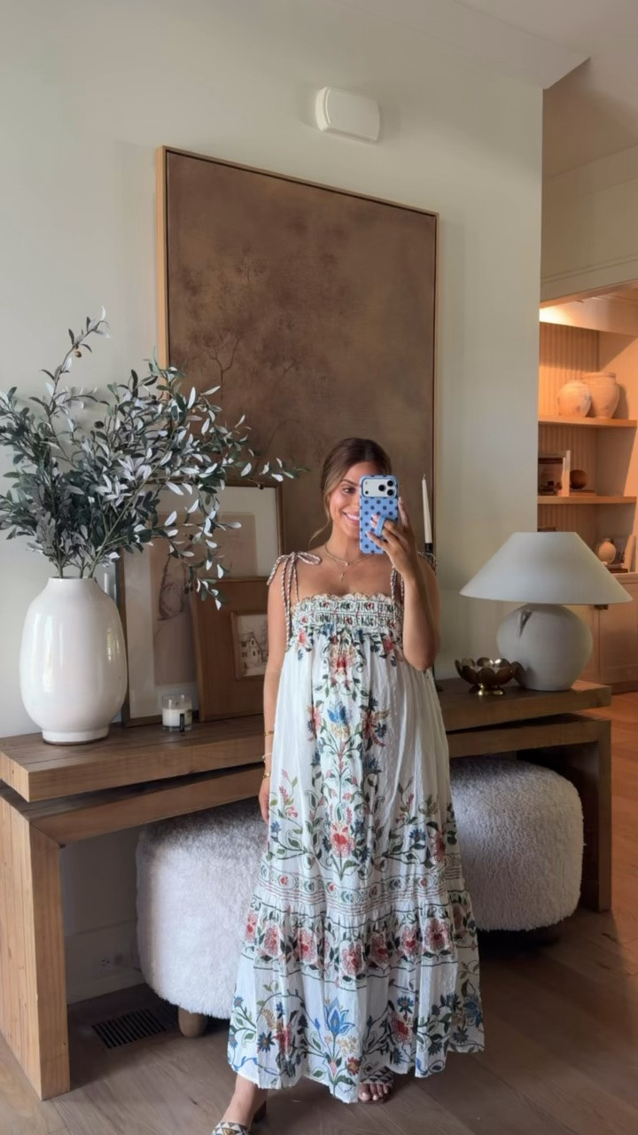 Today’s look- trying to stay cool in this hot weather! Wearing xs & very bump friendly! 

Dress is from Farm Rio, but looks like it’s out of stock most places now- will still link if you want to search around for it. It does show available on FashionPass website, which is a clothing rental company if you want to try! Also linked other Farm Rio dresses I found on sale- I love this brand for stunning statement dresses for summer, events, vacations, etc.

#LTKBump #LTKPetite #LTKootd