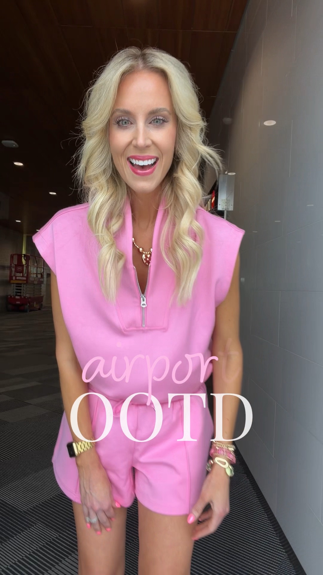 @shopavara airport outfit!