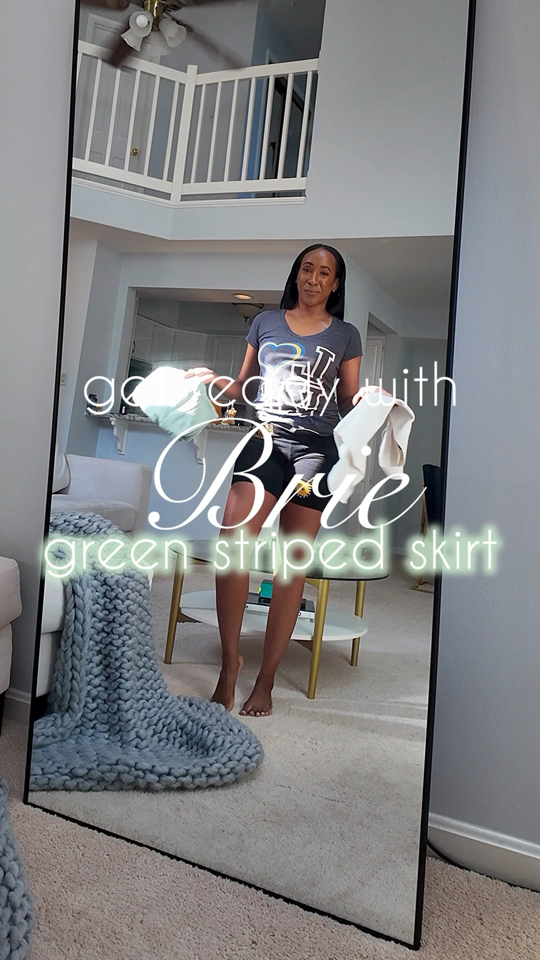 The pull between me and an asymmetric top needs to be studied. 👚 

#LTKSaleAlert #LTKStyleTip #LTKFindsUnder50