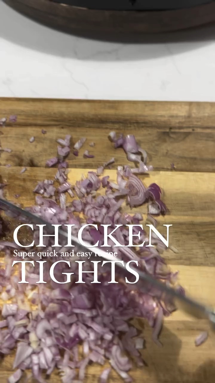 ✨👌🏼Sharing my personal lifehack which saves me so much time and effort, super healthy and delicious! I chop couple shallots, preheat pan at medium high, add a bit of olive oil, add shallots. Cover with lid and let shallots cook for couple minutes, they should start to turn transparent. When they do, add shredded carrots, mix and cover with lid for another five or so minutes. Turn down the heat to medium. Now open the lid, umm smells delicious! It is just the beginning! Add some garlic paste, frozen garlic or fresh garlic. I love frozen garlic bites, they give perfect smell and taste to my dishes. Also I love to use garlic paste. Clean, quick and easy solution. So add garlic and lemongrass paste. Mix altogether and cover with lid again for another couple minutes. You want to mix the flavors. Turn down the heat to medium-low. Now come chicken tights. Open the lid and put chicken tights on top of the carrots. Close with lid. Leave the heat low to medium and let it cook for about 30 minutes. Open the lid. Smells so good, I know:) Turn all the tights to the other side. Do not mix yet. Close the lid and cook for another 20 minutes. Now when it’s cooked you can mix everything evenly. This is not the end:) You can try right away with some rice, potatoes or veggies. I cook quiet a bunch of chicken tights. Now I let them sit for some time to cool down. Then I freeze them in portions and use when I need to. Best part is that if to put it in water you can make a bullion and a soup, chicken noodle for example in minutes! Vuala! Enjoy and follow for more! #aziquestyle #chickentights #chickenrecipes #easyrecipes #homemadefood #healthylifestyle