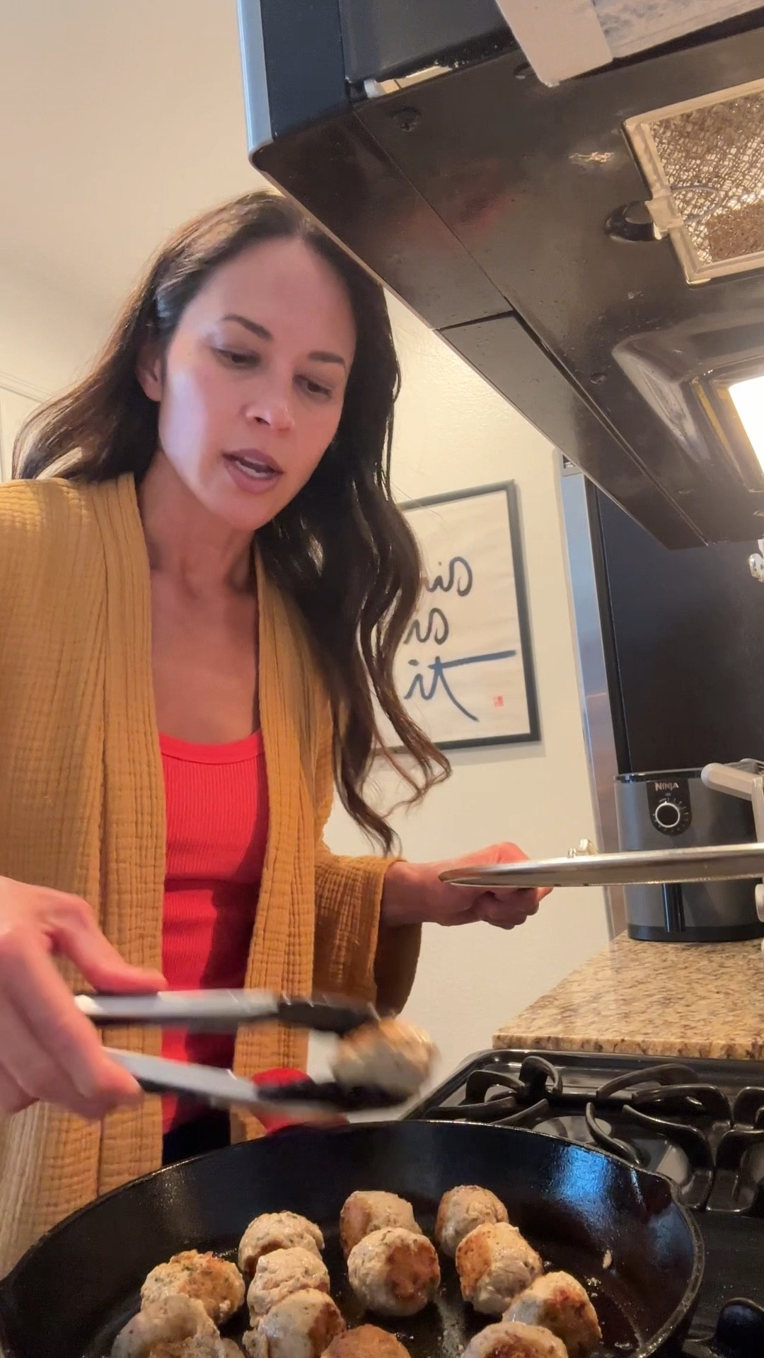 🍴 Paleo Turkey Meatballs Made Easy! 🍴

I love making these delicious, healthy turkey meatballs — they’re juicy, flavorful, and so simple to prep. I swapped a few ingredients for my favorites: skipping the egg, using dried parsley instead of fresh, and keeping my marinara simple with wholesome, natural ingredients — no added sugar.

I’ll be linking everything I used to make this recipe a breeze:
* 🥘 My Lodge cast iron skillet
* 🔥 Oxo tongs
* 🍳 Game-changing splatter cover/grease guard
* 🧤 Heavy-duty oven mitts
And of course, I’m cozy and cooking in:
* 👕 Universal Thread tank top (Target)
* 👖 Vuori Essential Wideleg pants
* 🛌 Parachute Cloud Cotton robe

Ingredients:
* 1 lb. ground turkey
* 2 tsp Kirkland Organic No Salt Seasoning (instead of garlic)
* 1 heaping TB dried parsley
* 1/2 cup almond flour
* 1/2 tsp basil
* 1/2 tsp red pepper flakes
* 1/4 tsp black pepper
* 2 TB olive oil
* 1 cup Victoria Organic Marinara sauce

Instructions:
1. Preheat oven to 350°F.
2. In a large bowl, mix all meatball ingredients (except olive oil and marinara) using a spoon or your hands.
3. Form 16–18 meatballs and place in a large, oven-safe skillet with 2 TB olive oil.
4. Pan-sear meatballs 3–4 minutes until browned on the outside.
5. Pour marinara sauce over meatballs and bake in the oven for 15–18 minutes.
6. Top with extra parsley or red pepper flakes and enjoy!

✨ Tip: Perfect for meal prep or a cozy dinner — add extra herbs or spice to your taste!

#PaleoRecipes #HealthyEating #TurkeyMeatballs #HomeCooking #LTKHome #LTKFit #LTKStyle